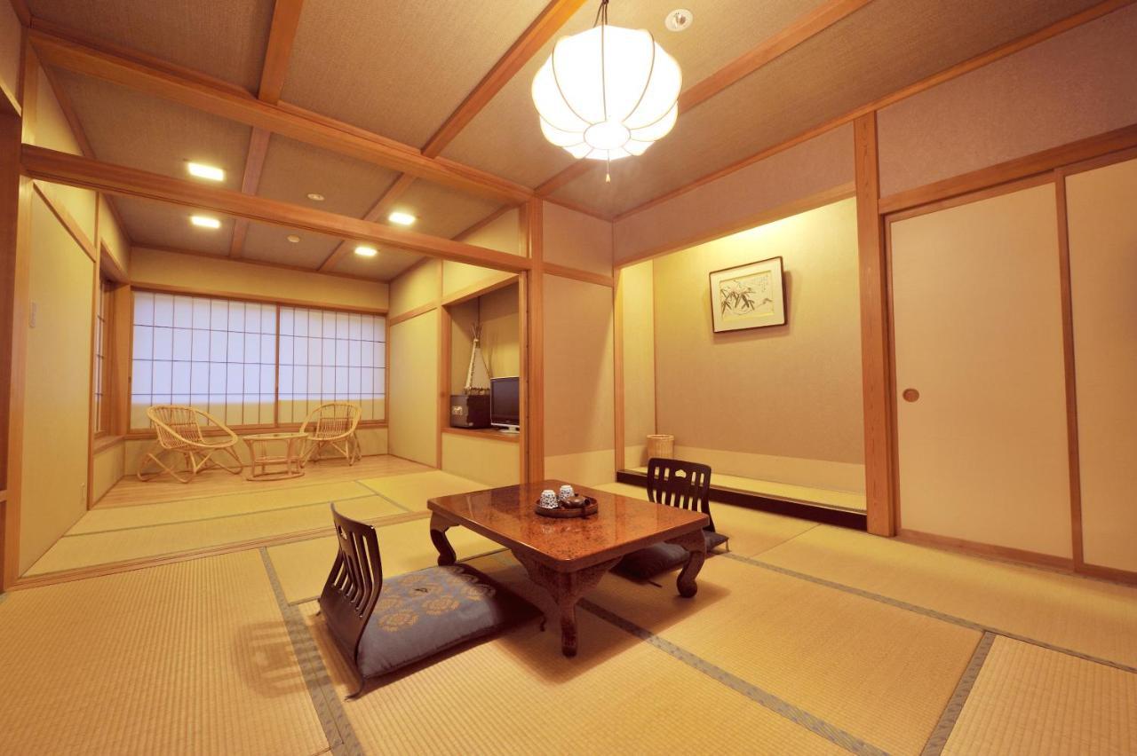 Hakuba Onsen Ryokan Shirouma-So Eksteriør bilde